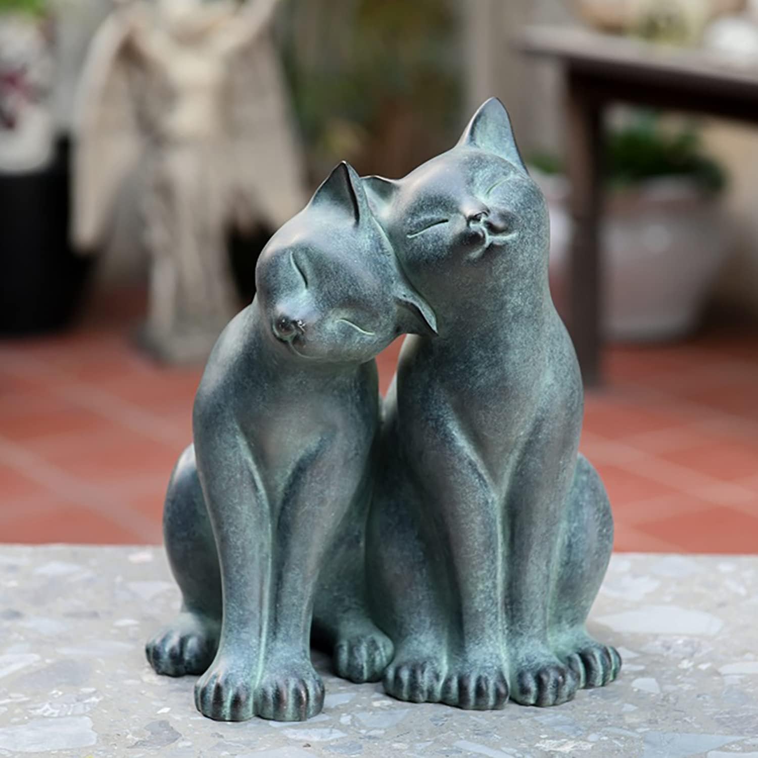 garden cat statues