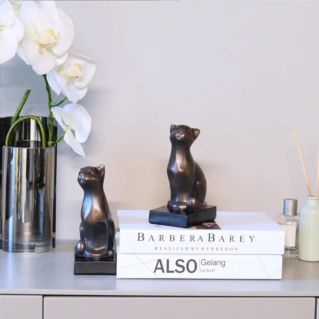 cat book ends